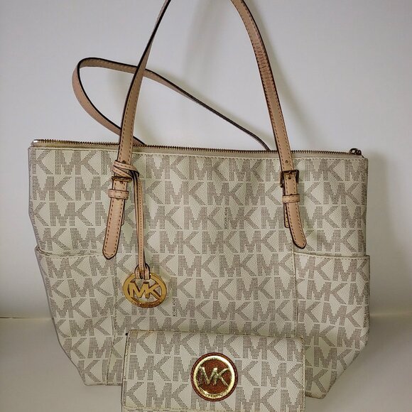 Authentic Michael Kors Logo Bag and Matching Wallet CREAM - Picture 2 of 6